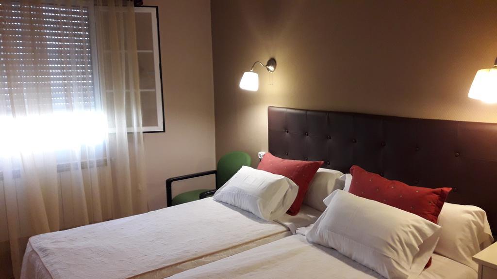 Hostal Martin - Sanabria Ribadelago 외부 사진