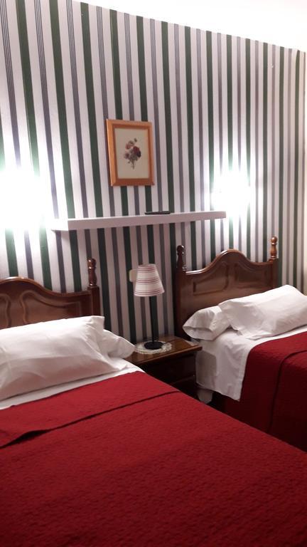 Hostal Martin - Sanabria Ribadelago 외부 사진