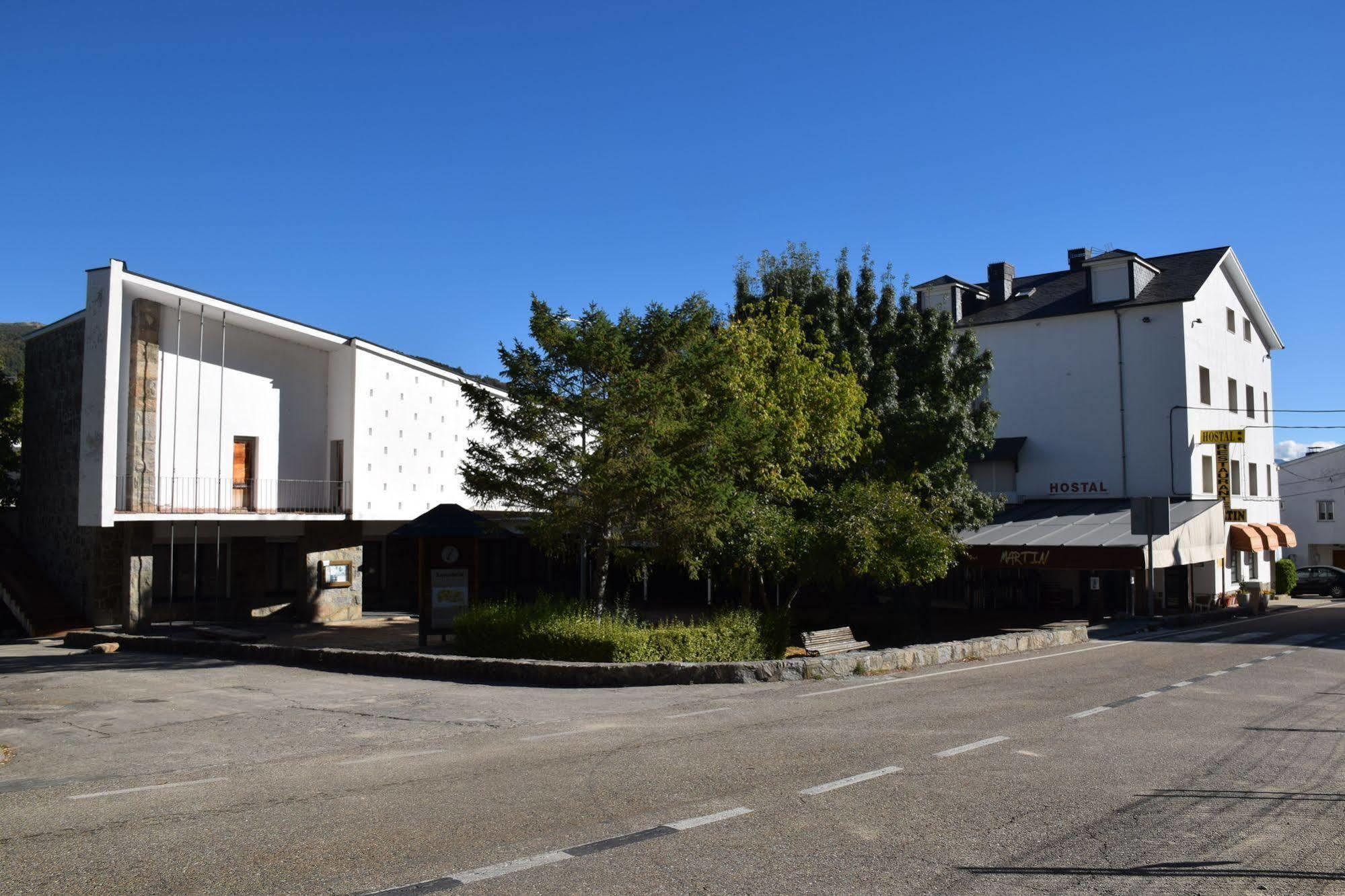 Hostal Martin - Sanabria Ribadelago 외부 사진