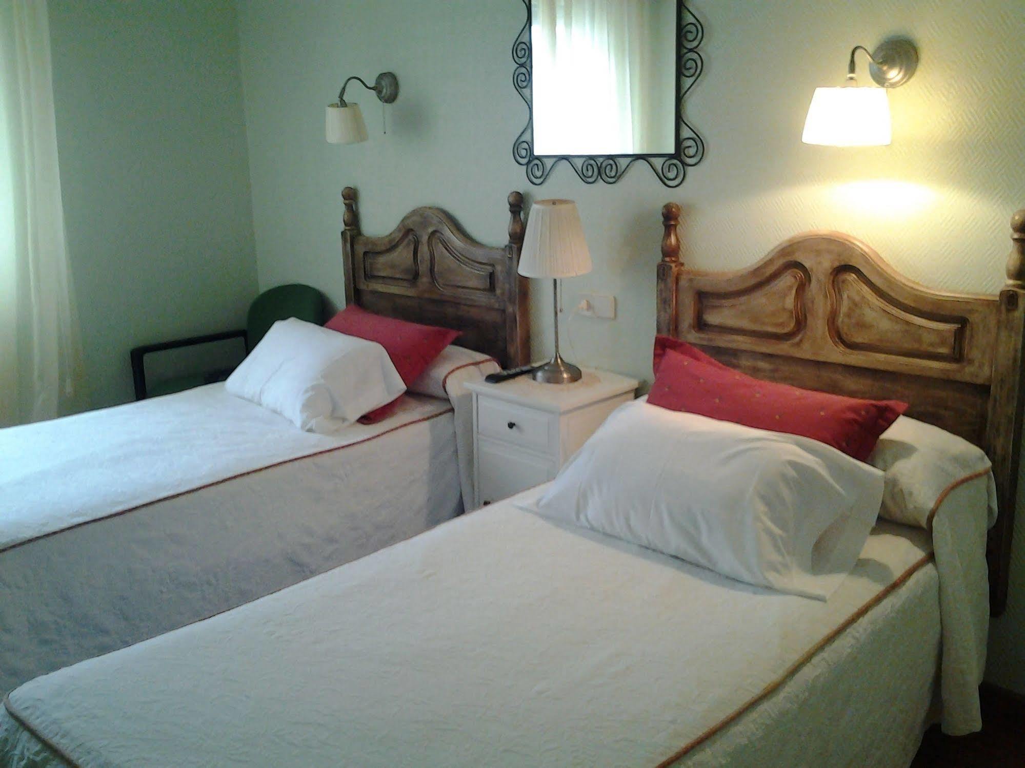 Hostal Martin - Sanabria Ribadelago 외부 사진
