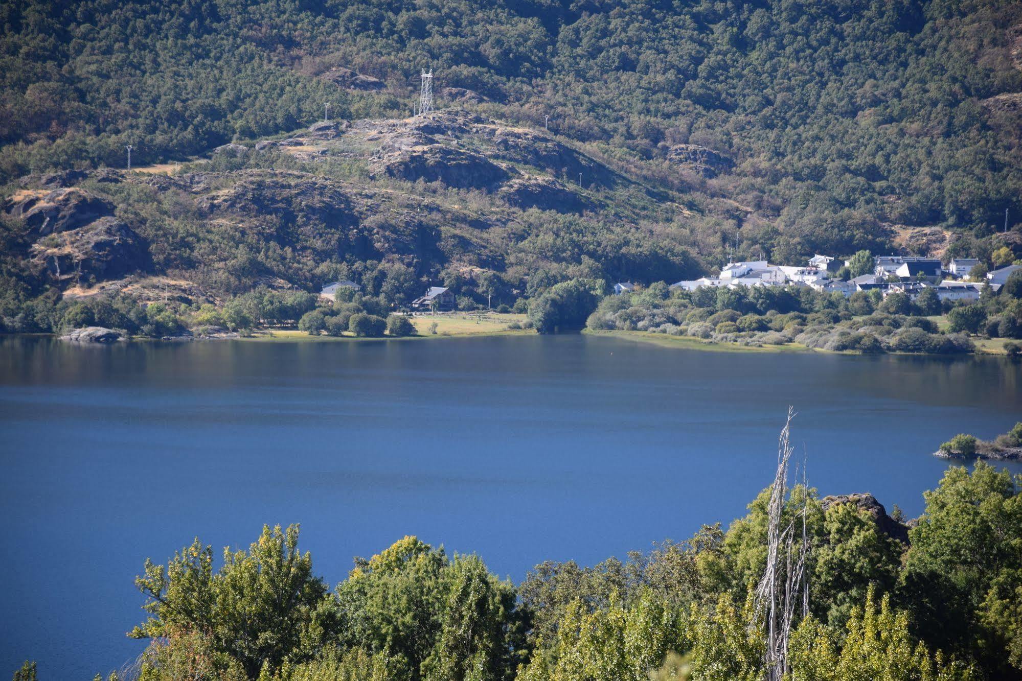 Hostal Martin - Sanabria Ribadelago 외부 사진
